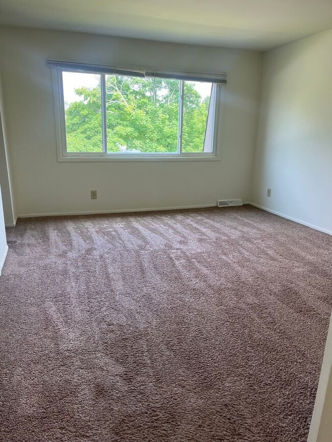 Photo - Grafton 3 Bedroom 2.5 bath Town Home