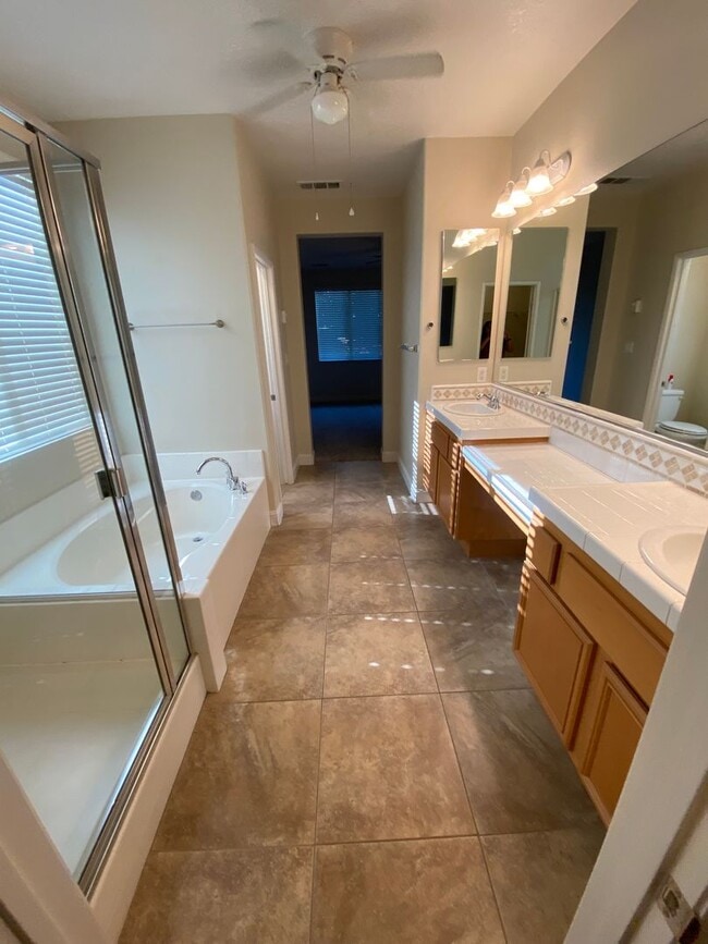 Photo - Gorgeous NW Home 4 Bed/3 Bath $2,850 Rent & 2,850 Deposit