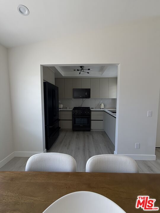 Photo - 8601 Sunland Blvd