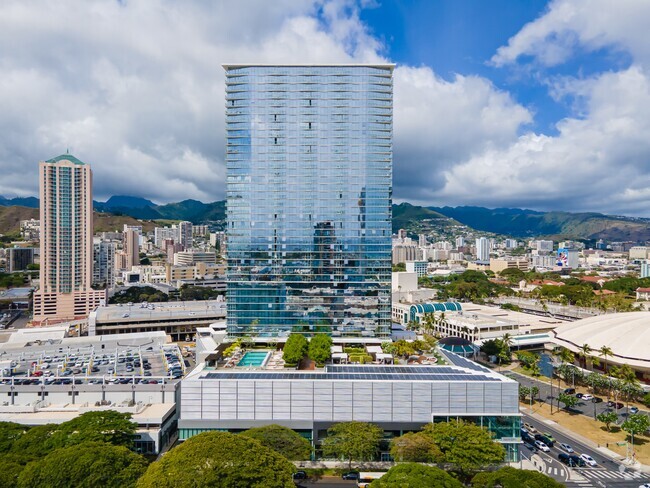 Building Photo - 888 Kapiolani Blvd Rental