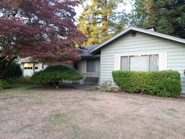 Building Photo - 9387 SW Washington St Rental