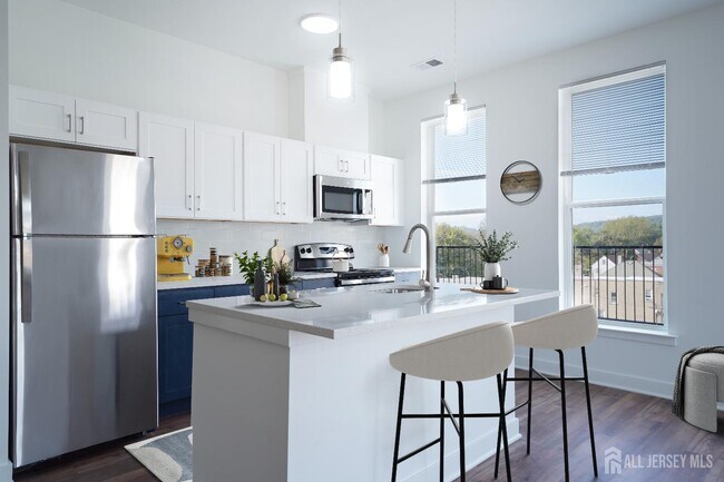 Photo - 18 W Main St Unidad 204