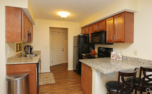 Kitchen Area - Aspen Springs Apartments