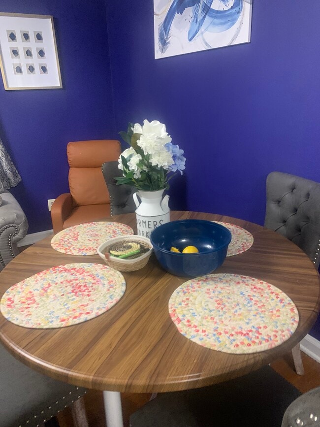 Photo - 512 S 3rd St Unit Entire House For Rent