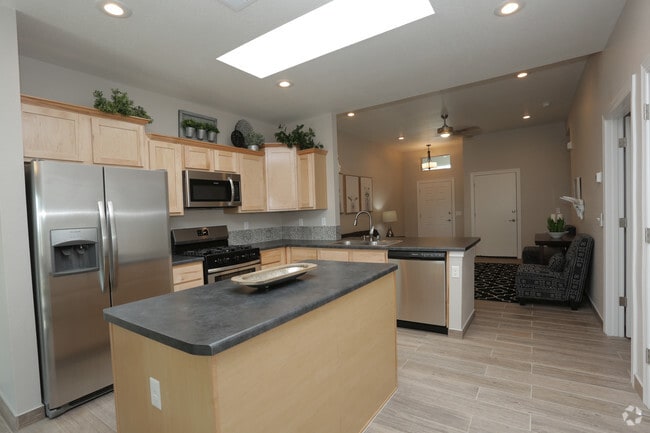Townhomes on Edgemere