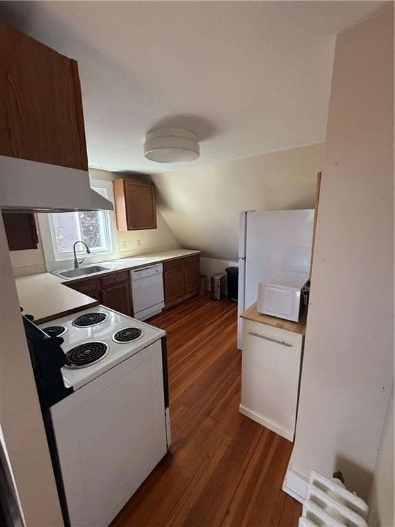 Photo - 28 Calvert St