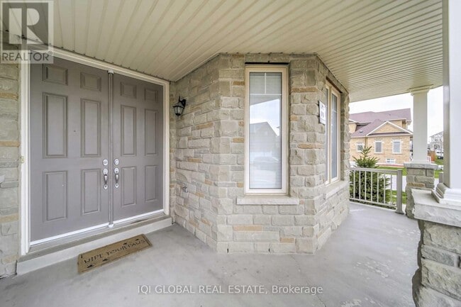 Photo - 2 Bowkett Dr