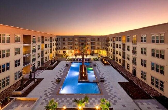 Photo - 301 E Cevallos St Unit c7