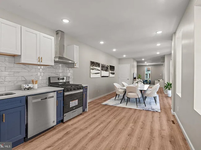 Photo - 5535 Locust St