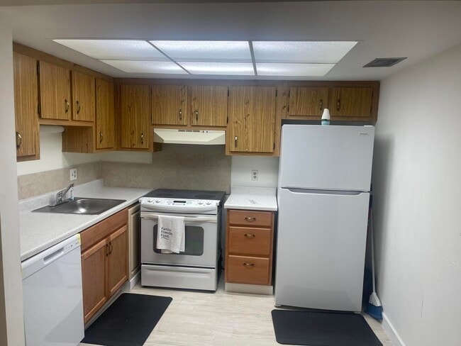 Photo - 4259 Oak Terrace Dr Unit 4259