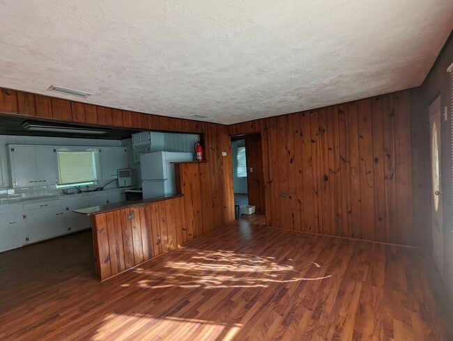 Photo - Lovely 2/1 home with beautiful natural woo...