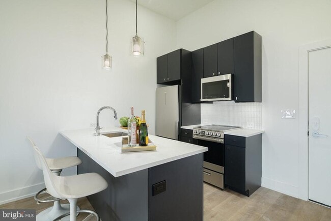 Photo - 5013 Springfield Ave Unit 512