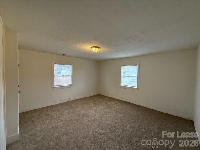 Photo - 1903 Flint Ln