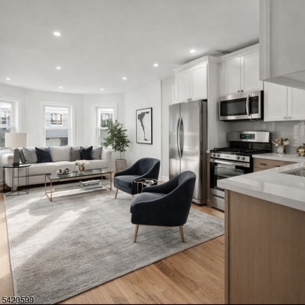 Photo - 180 N 12th St