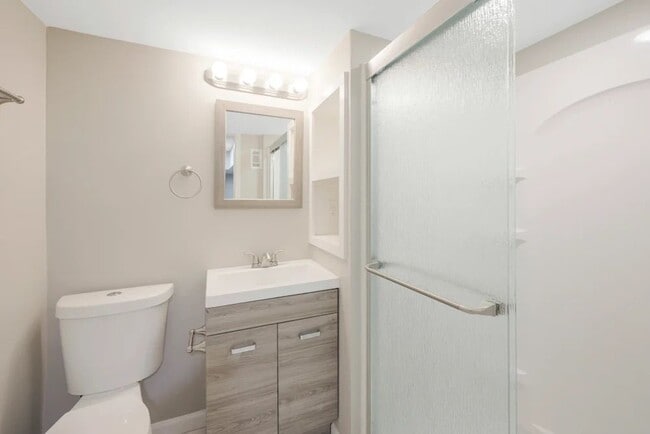 Photo - 605 Durrett Dr