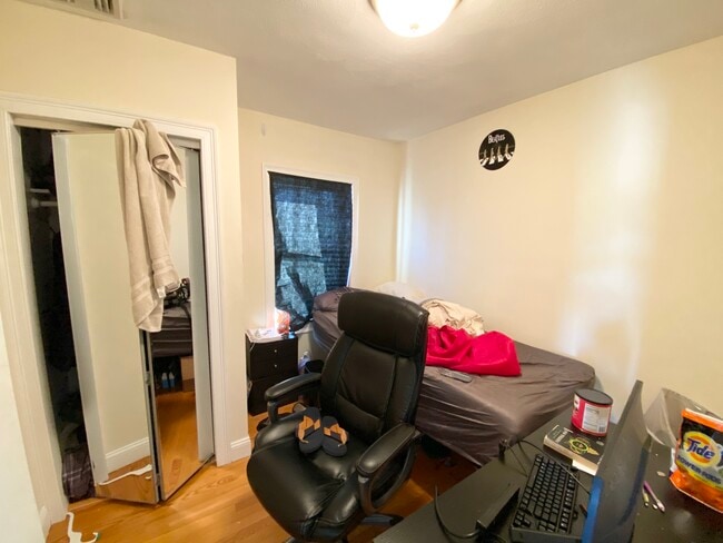 Photo - 128 Hillside St Unit 2