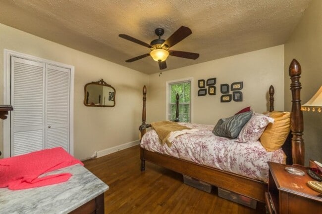 3530 Dell Trail