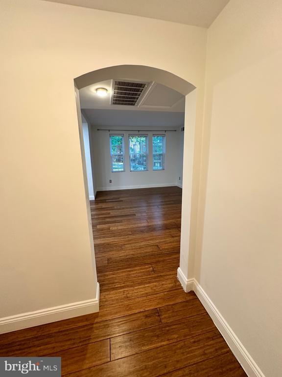 Photo - 2015 Key Blvd Unit 602