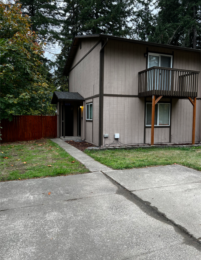 Photo - 2 Story Duplex Available. HUGE, FENCED YAR...
