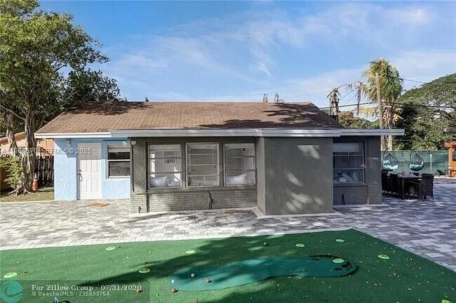 Building Photo - 608 N 24th Ave