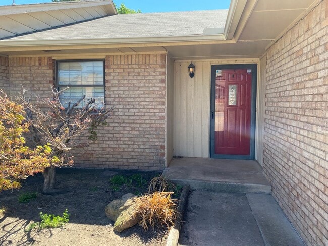 Photo - 2312 Shadowlake Dr