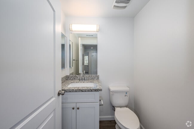 3BR, 2BA - 1,366SF - Third Bathroom