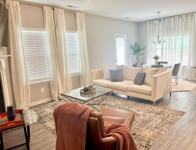 Photo - Lke New Close-in Canton Townhome