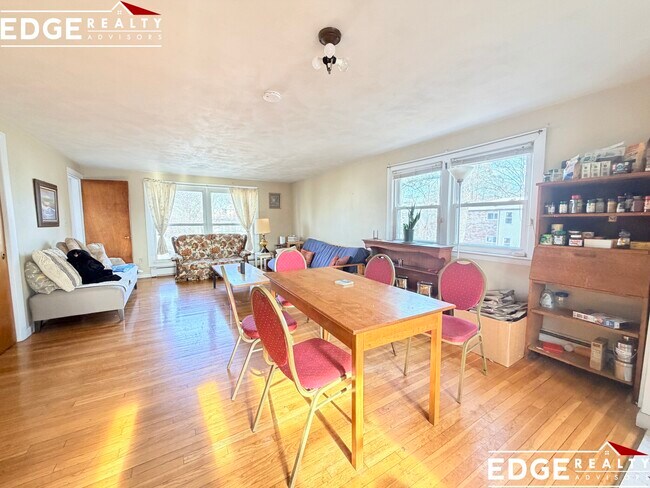 Photo - 94 Nottinghill Rd Unit 2