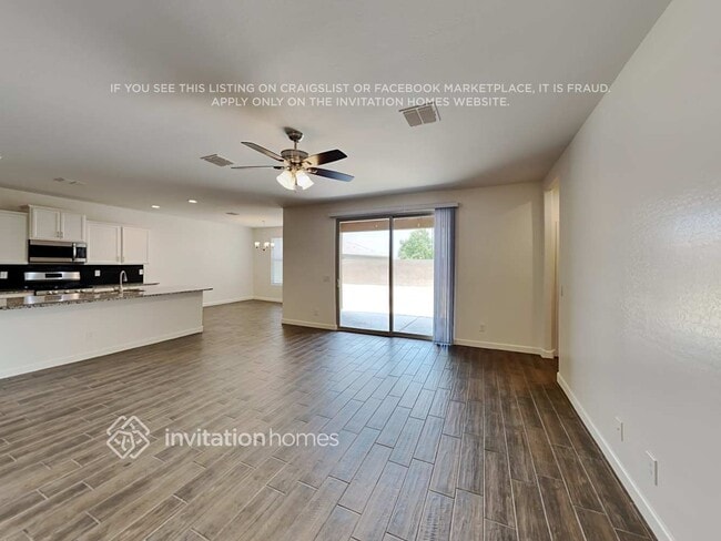 Photo - 682 W Belmont Red Trail