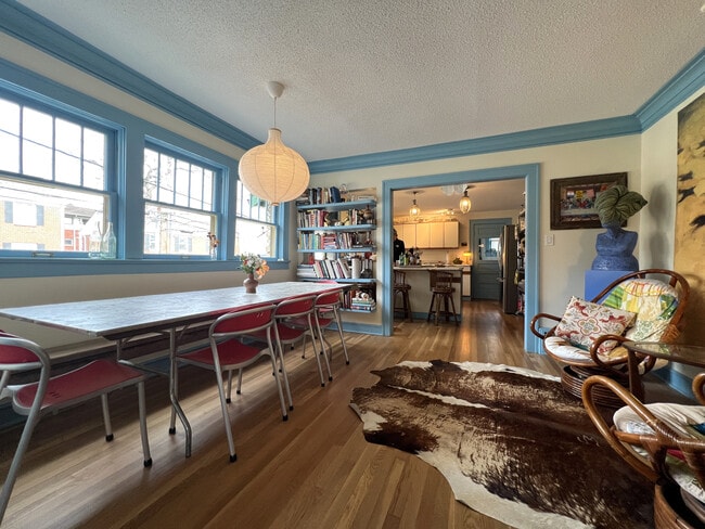 Photo - 5101 Grand Ave