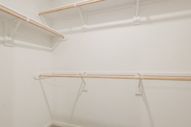 Photo - 303 Bush Mdw Ln