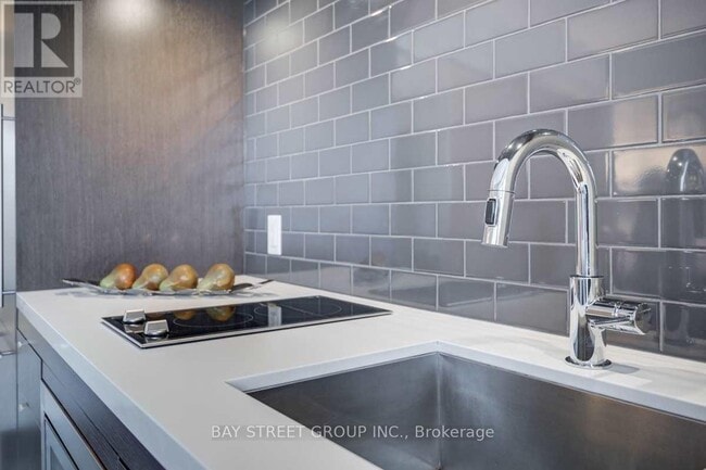 Photo - 155 Yorkville Ave Unit 1905