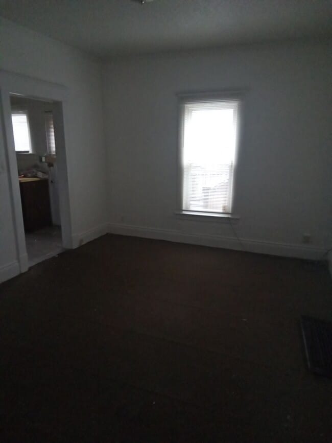 Photo - 819 Homer Ave