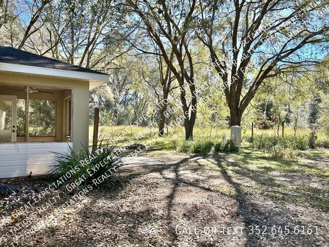 Photo - 4 Locust Run