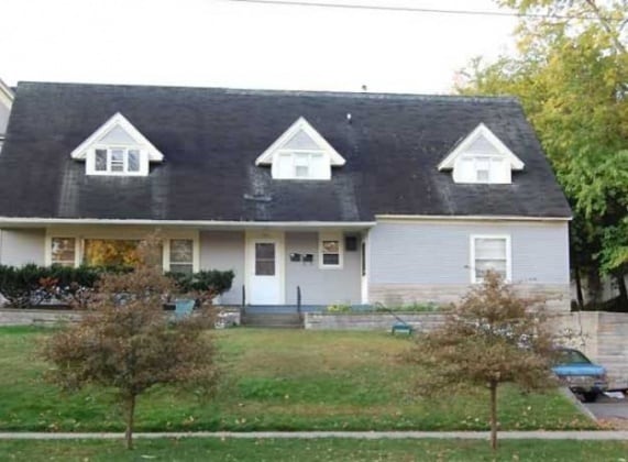 Building Photo - 217 Gilbert Ave Unit 2