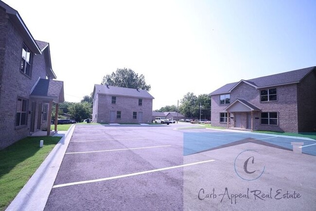 Photo - Beautiful 2 bed 2 bath duplex, includes washer and dryer - new construction!!