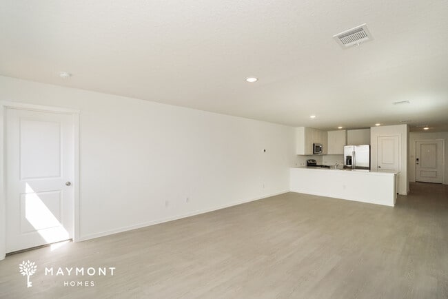 Photo - 321 Kayden Ct