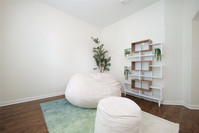 Photo - 1203 Lavender Shade Ct