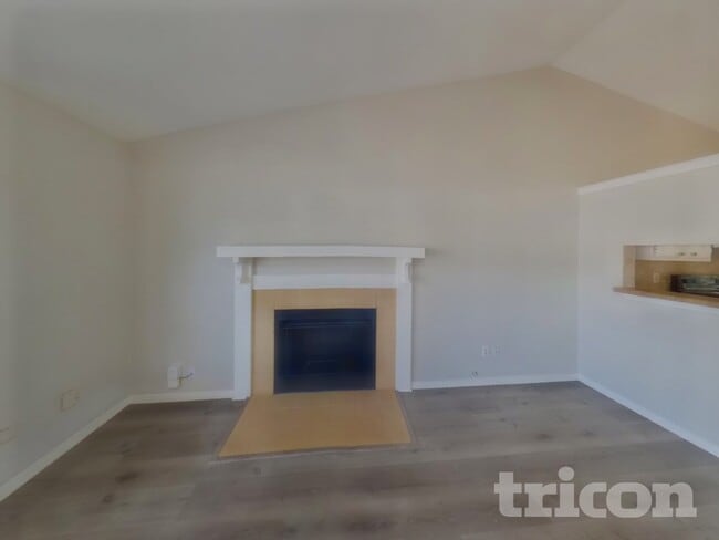 Photo - 4652 Baytree Dr