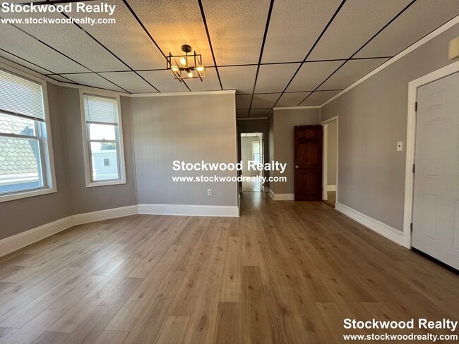 Photo - 14 Washburn St Unit 3