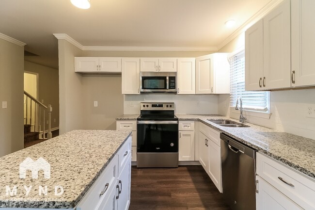 Photo - 5037 Huntingcreek Dr