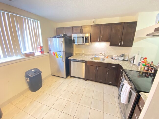 Photo - 148 N Beacon St Unit A2