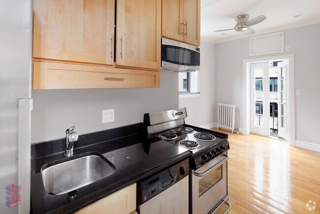 Building Photo - 326 E 35th St Unit 64 Rental