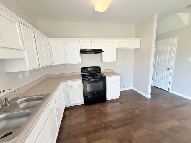 4264 Blake Cir