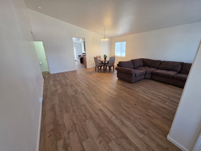Photo - Fully furnished 3 bedroom, 2.5 bath home in Fernley, $3500 per month and includes utlities