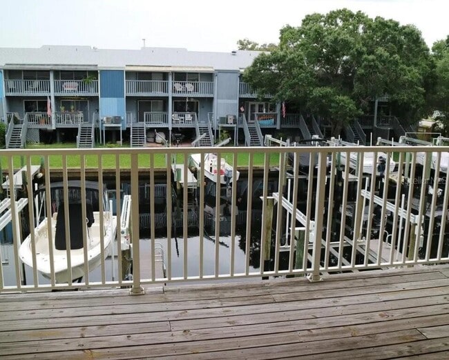 Photo - 810 Callista Cay Loop