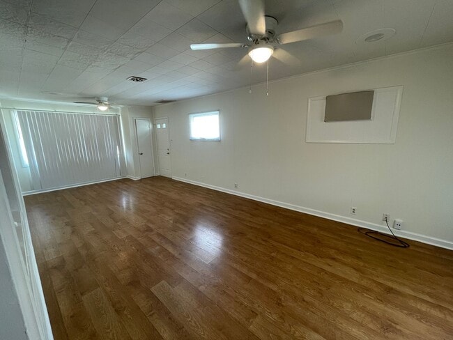 Photo - Spacious 3bed/1bath