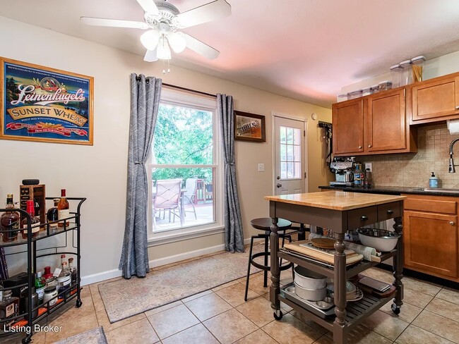 Photo - 3600 Willow Ct