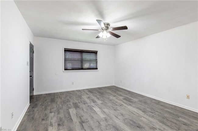 Photo - Welcome to this beautifully maintained 4-bedroom! "ASK ABOUT OUR ZERO DEPOSIT"