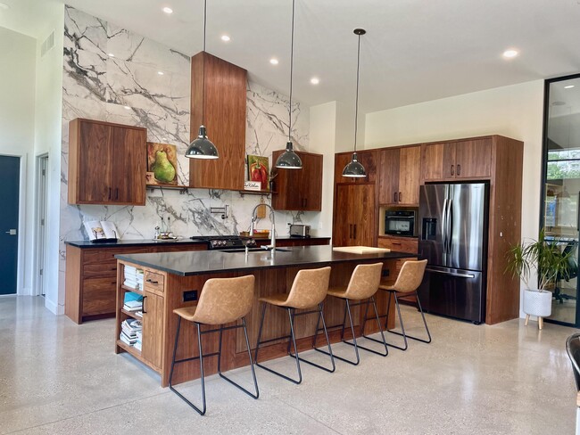 Photo - N6W30489 Maple Ave